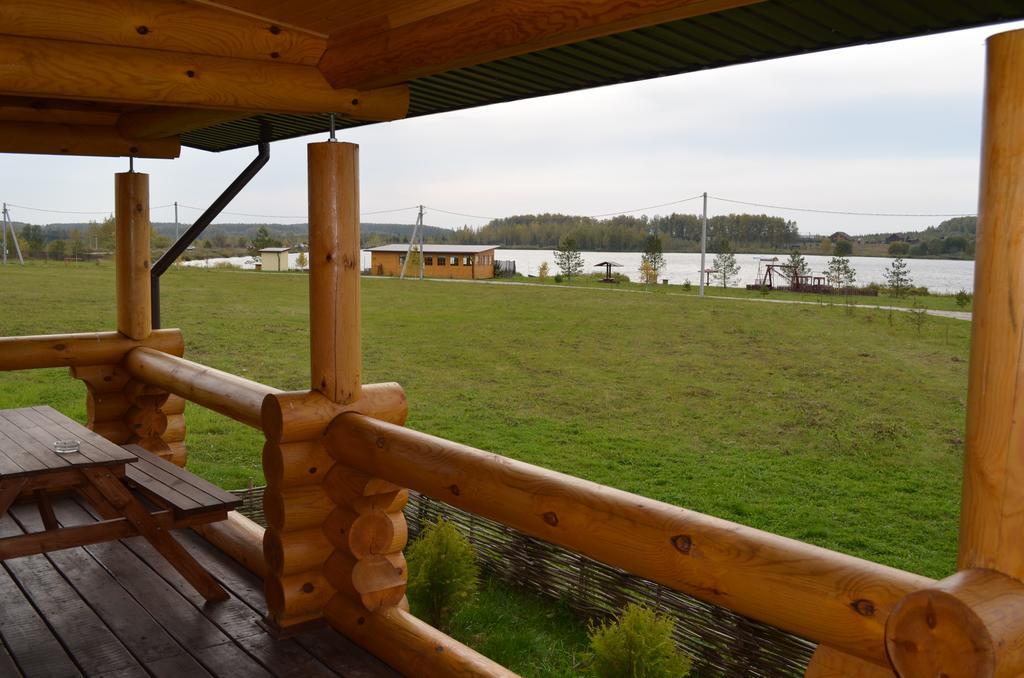 Hotel Baza Otdykha Osetrovo Burakovo  Exteriér fotografie